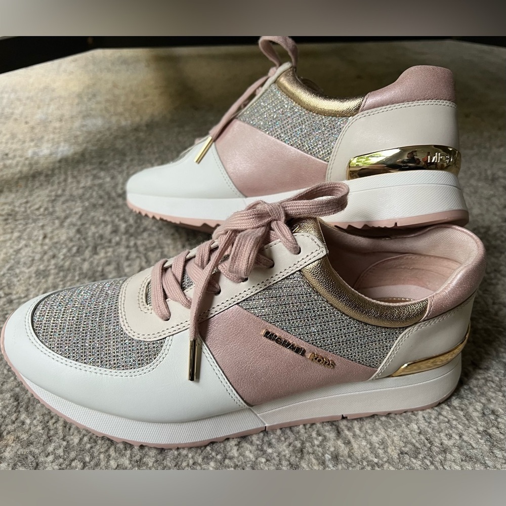 Michael Kors Allie Leather Trainers Pink Gold Metallic size 8 NWOB - Picture 2 of 13